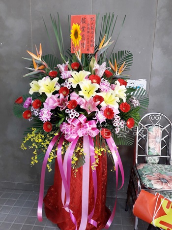 滿滿祝福_鮮花羅馬花柱(適用喬遷_結婚_開幕_當選_落成_榮陞_任何場合都適合喔)員林花店推薦雅楓花藝設計花店048352299