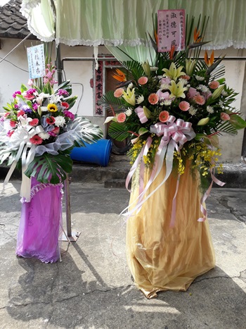 追思花柱彰化_南投_雲林_羅馬花柱外送推薦雅楓花藝設計花店