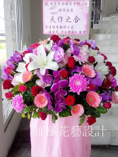 四面型羅馬花柱 (文定_結婚_歸寧_喜慶任何場合都適合喔)( 單一柱特價4200元)(一對2柱特價8000元)