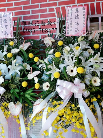 告別式喪禮追思花禮_專車專人送達服務台中雲林彰化南投花店