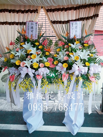 告別式藝術花籃福興花店專車送達草屯_烏日_鹿港_斗六花店送殯儀館花籃