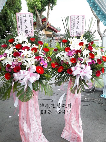 高齡喜喪追思高架花籃二林花店專車送達霧峰_中寮_福興_虎尾花店連鎖經營提供外送服務