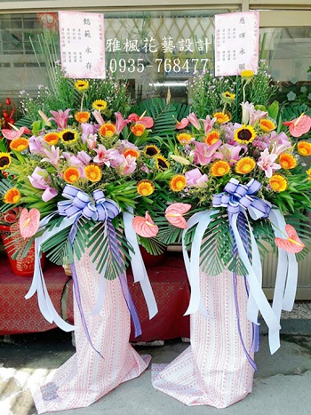 喪禮公祭藝術花籃花壇花店專車送達竹山_秀水_大肚_林內花店送追思花籃