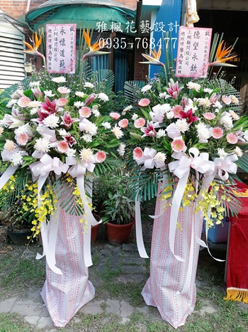 追思白事大型高架花籃_彰化台中花店專人送達喪事花禮