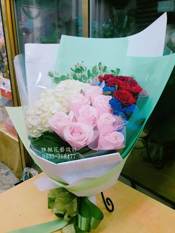 輕柔溫暖傳情花束_情人節_生日_紀念日都適合_彰化花店外送服務
