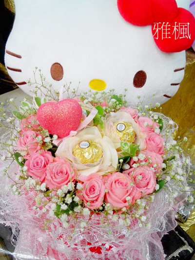 Hello Kitty 凱蒂貓 ハローキティ ( 限量!! 需預定!! ) 獻給最愛的妳