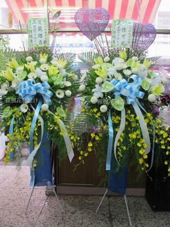 母儀垂範_藝術花籃員林花店雅楓花坊提供代客送花服務