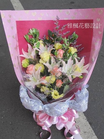 滿滿誠心_傳情花束_彰化 花 店 推薦 ​_網 路 花 店