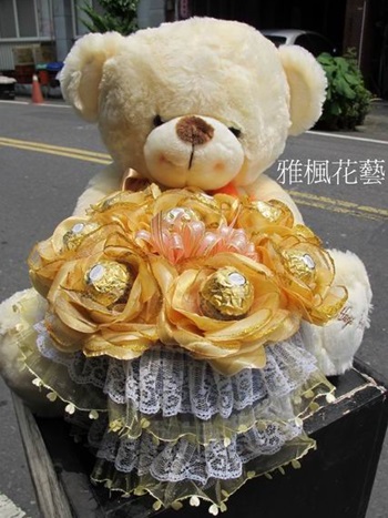 熊愛你金莎花束