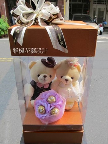 一生約定金莎禮盒_雅楓花藝設計