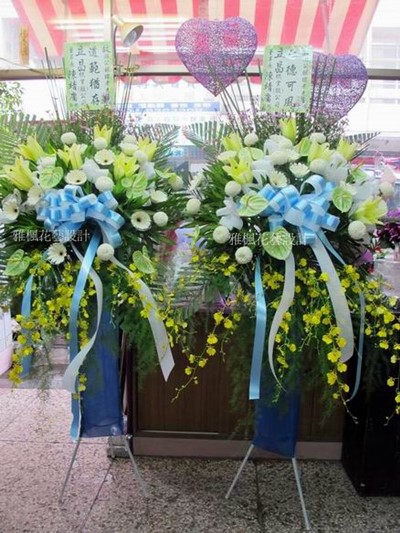 慈德揚芬_追思弔慰藝術花籃，員林市區花店0935768477雅楓花店
