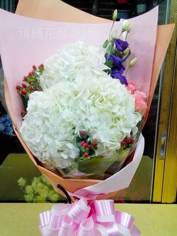 白色戀人_純潔之戀_傳情花束送花雅楓員林花店