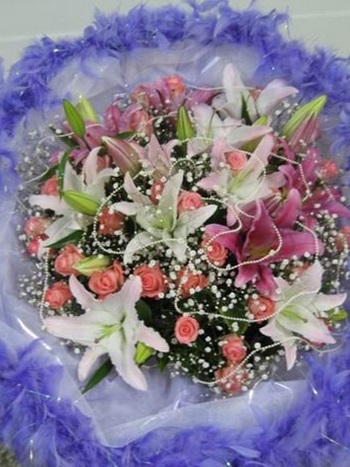 浪漫一生_大規格花束_彰化花店，網 路 訂 花 南投