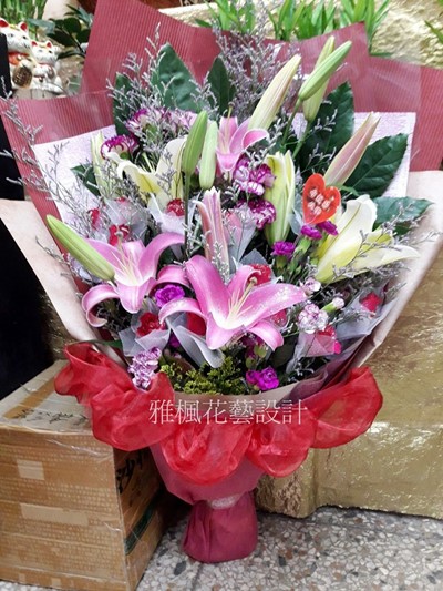 花漾迷人傳情花禮花束外送彰化_南投_雲林推薦雅楓花店