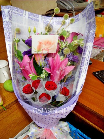 偷偷愛上妳_員林花店當日送花0935768477雅楓花店